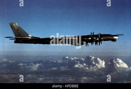 Tupolew Tu-95 Bear Seitenansicht 1984 Stockfoto