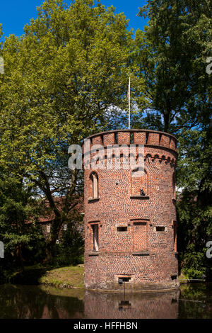 Deutschland, Castrop-Rauxel, Wasserschloss Bladenhorst. Stockfoto