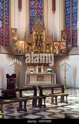 Deutschland, Haltern am See, Altar in der St. Sixtus Kirche am Markt im alten Teil der Stadt. Stockfoto