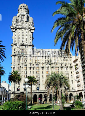 Palacio Salvo, Salvo Palace Plaza Independencia, Montevideo, Uruguay Stockfoto