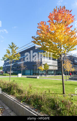 Alan Turing Gebäude im Herbst, The University of Manchester, UK Stockfoto