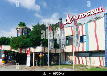 Bad Fischau-Brunn: Autobahnraststätte, entworfen von Friedensreich Hundertwasser, Wienerwald, Wienerwald, Niederösterreich, Niederösterreich, Österreich Stockfoto