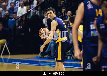 Oviedo, Asturien, Spanien. 30.12.2016. während die LEB Oro match zwischen Oviedo CB V FC Barcelona im Polideportivo Pumarin in Oviedo, Asturien, Spanien. Stockfoto