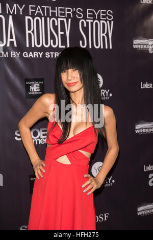 Hollywood, USA. 30. Dezember 2016. Bai Ling besucht bei The Ronda Rousey Story Filmpremiere 30. Dezember 2016 in Chinesisch Mann Theater, Hollywood, Kalifornien. © Foto Zugang/Alamy Live-Nachrichten Stockfoto