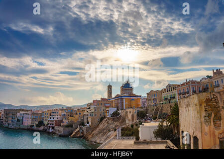 Syros Inselansicht von Vaporia zu platzieren. Es ist auch bekannt als klein-Venedig im Sommer. Stockfoto