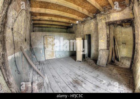 Ruinen des Gebäudes in desolatem Zustand Stockfoto