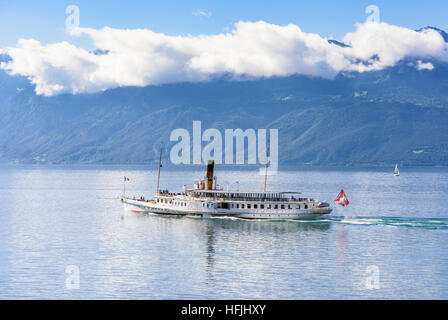 Verlässt der Belle Epoque Raddampfer La Suisse, Lausanne am Lac Leman, Schweiz Stockfoto