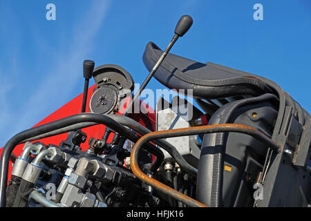 Hydraulikanschlüsse Schläuche eines industriellen Maschinen-Details, Stockfoto