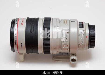 Canon EF 100-400mm starken Tele Zoom-Objektiv für full-Frame DSLR-Kameras - ab ca. 1998 Stockfoto