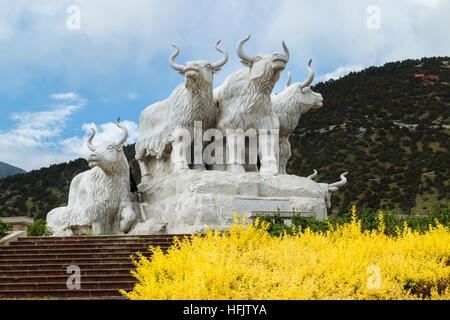 Tibet, China - Nahaufnahme der Statue von Jak. Stockfoto