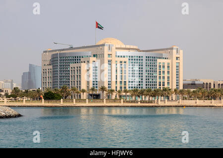 Regierungsgebäude in Abu Dhabi Stockfoto