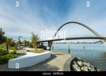 Die Elizabeth Quay Fußgängerbrücke über den Swan River, Perth, Western Australia, Australien Stockfoto
