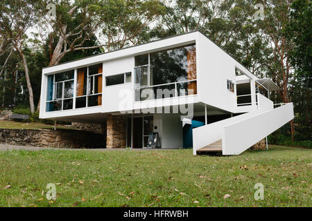 Vordere Außenseite des Rose Seidler House, der Sydney lebende Museen, Entwurf des Architekten Harry Seidler für seine Mutter Stockfoto