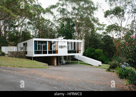 Vordere Außenseite des Rose Seidler House, der Sydney lebende Museen, Entwurf des Architekten Harry Seidler für seine Mutter Stockfoto