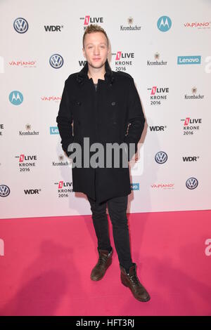 1Live Krone Award beim Jahrhunderhalle - Ankünfte Featuring: Joris wo: Bochum, Deutschland wenn: 1. Dezember 2016 Stockfoto