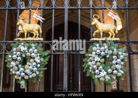 Das Heilige Lamm und die Fahne, Hofe, Kings Bench Walk, Inner Temple, London, England, Großbritannien Stockfoto