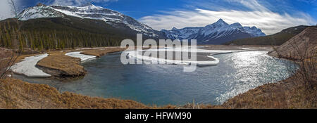 Historischen Howse River im kanadischen Rocky Mountains Stockfoto
