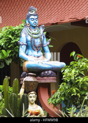 Statue des Gottes Shiva in Shri Krishna Tempel, Ambalpuram, Kerala Stockfoto