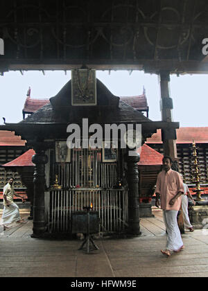 Interieur von Shri Krishna Tempel, ambalpuram, Kerala Stockfoto