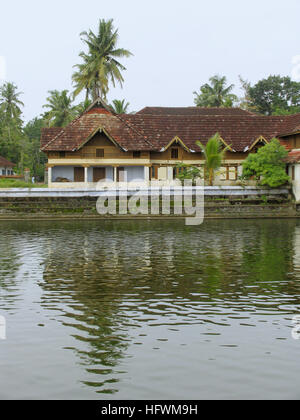 Teich hinter, Shri Krishna Tempel, ambalpuram, Kerala Stockfoto