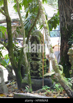 Statue von Nagaraja (König der Schlangen), Nagaraja Tempel, Mannasala, Kerala, Indien Stockfoto