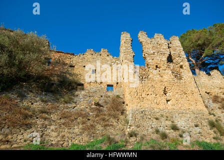 Burgruine Zocco, zwischen San Feliciano und Monte del Lago, Magione, Umbrien, Italien Stockfoto