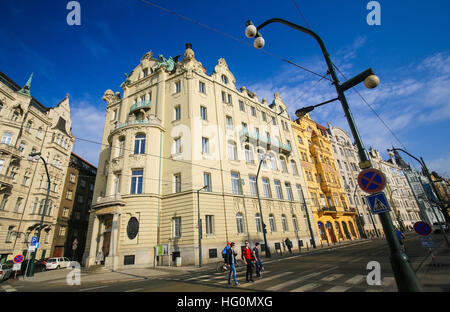 Typische Architektur von Nove Mesto oder Neustadt in Prag, Tschechische Republik Stockfoto