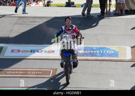 Asuncion, Paraguay. Januar 2017. #118 - Spirit of Kazam, Fahrer Shinnosuke Kazama auf seinem Yamaha-Bike 450 während der symbolischen Startzeremonie der Rallye Dakar 2017 in Asuncion, Paraguay. Quelle: Andre M. Chang/Alamy Live News Stockfoto