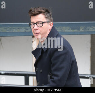 Rick Astley außerhalb ITV Studios mit: Rick Astley wo: London, Vereinigtes Königreich bei: 2. Dezember 2016 Stockfoto