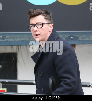 Rick Astley außerhalb ITV Studios mit: Rick Astley wo: London, Vereinigtes Königreich bei: 2. Dezember 2016 Stockfoto