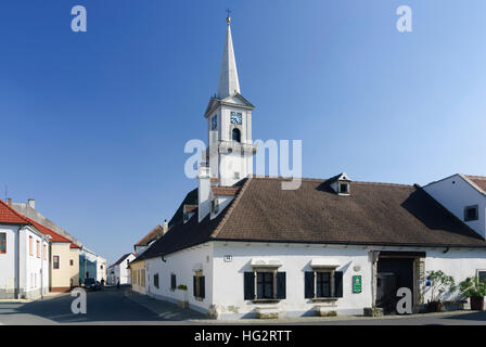 Purbach am Neusiedler See: Kirche St. Nikolaus, Burgenland, Österreich Stockfoto