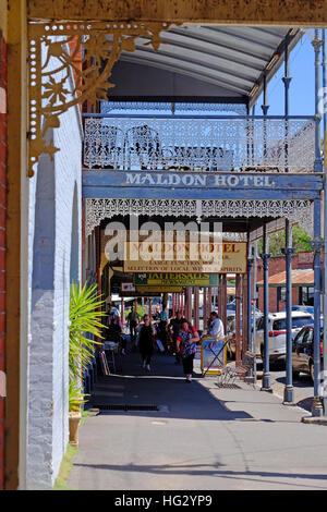 Überdachte Shopping Street, Maldon, einer historischen Stadt in Victoria's Goldfields region, Australien Stockfoto