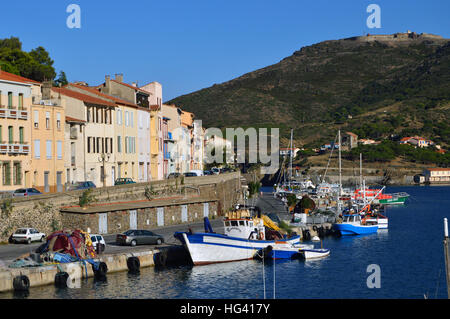 Boote im Hafen von Port-Vendres, Frankreich Stockfoto