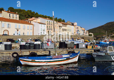 Boote im Hafen von Port-Vendres, Frankreich Stockfoto