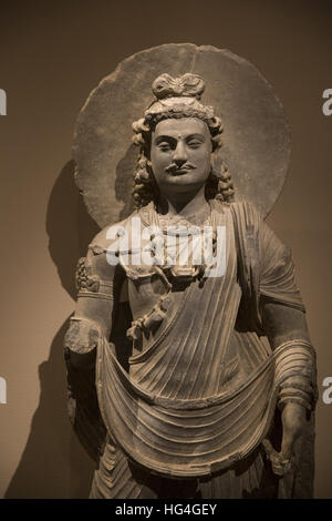 Stehender Bodhisattva Maitreya (Buddha der Zukunft), Pakistan, ca. 3. Jahrhundert. Metropolitan Museum of Art, New York City. Stockfoto