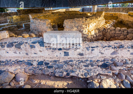 Saint Peter House, Ruinen byzantinische Kirche in bescheidenen Haus aus frühen 1. Jahrhundert nach Jesu Tod neben Meer von Galiläa Kafarnaum Israel Stockfoto