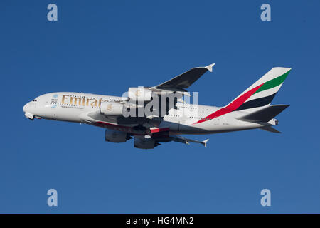Emirates Airbus A380-Flugzeugen Stockfoto
