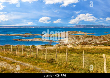 Bild der schönen Landschaft von Norwegen in Mostery, Norwegen. Stockfoto