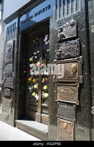 Evita Grab in der Duarte Familienmausoleum in der Cementerio De La Recoleta, Buenos Aires, Argentinien, Südamerika Stockfoto