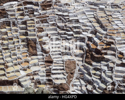 Marasal Salzbergwerk bei Maras, Heiliges Tal, Peru Stockfoto