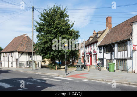 Die Gerichtshalle und Milton Regis High Street, Milton Regis, Sittingbourne, Kent, England, Vereinigtes Königreich Stockfoto