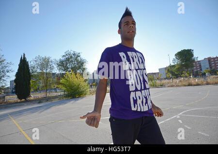 Breakdancer John Lartey führt auf der Straße Stockfoto