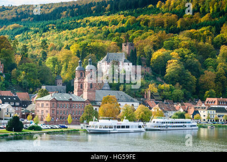 Miltenberg: Blick von der Main-Brücke in die Altstadt und Burg Mildenburg, Unterfranken, Unterfranken, Bayern, Bayern, Deutschland Stockfoto