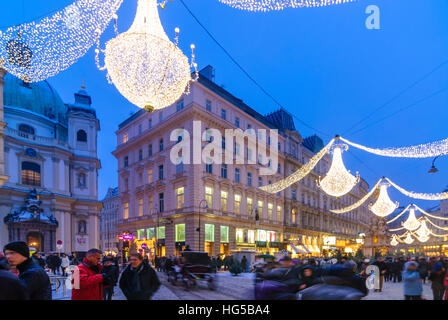 Wien, Wien: Straße Graben, Kirche Peterskirche im Advent, Weihnachtsbeleuchtung, Weihnachtsdekoration, 01., Wien, Österreich Stockfoto