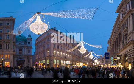 Wien, Wien: Straße Graben, Kirche Peterskirche im Advent, Weihnachtsbeleuchtung, Weihnachtsdekoration, 01., Wien, Österreich Stockfoto