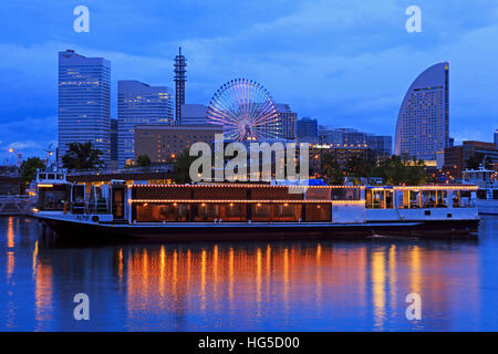 Yokohama Skyline, Insel Honshu, Japan, Asien Stockfoto