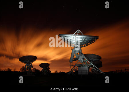 Bogenminute Microkelvin Imager AMI kosmischen Mikrowelle Hintergrund CMB Teleskop des Observatoriums Cambridge Stockfoto