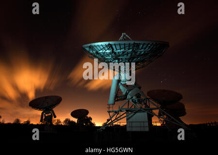 Bogenminute Microkelvin Imager AMI kosmischen Mikrowelle Hintergrund CMB Teleskop des Observatoriums Cambridge Stockfoto