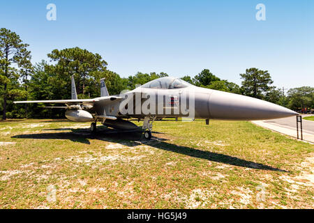 McDonnell Douglas F-15A-12-MC Eagle, 74-0124, "EG" Tailcode zuletzt zugewiesenen 4485th Test Squadron, Tactical Air Command, Eglin AFB, gekennzeichnet als "Golf Spirit", Staffelkapitän der Flugzeuge von der 33. Kämpfer-Flügel, basierend auf der Eglin AFB. Stockfoto