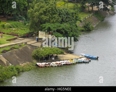 Malampuzha Garten mit angedockten Schiffe, Kerala, Indien Stockfoto